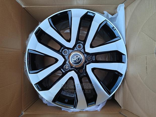 Size 20 Inches Toyota Land Cruiser V8 Alloy Rims Set