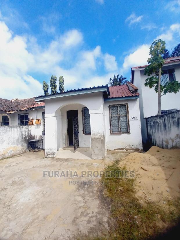 2bdrm Bungalow in Bamburi for sale - thumbnail 3