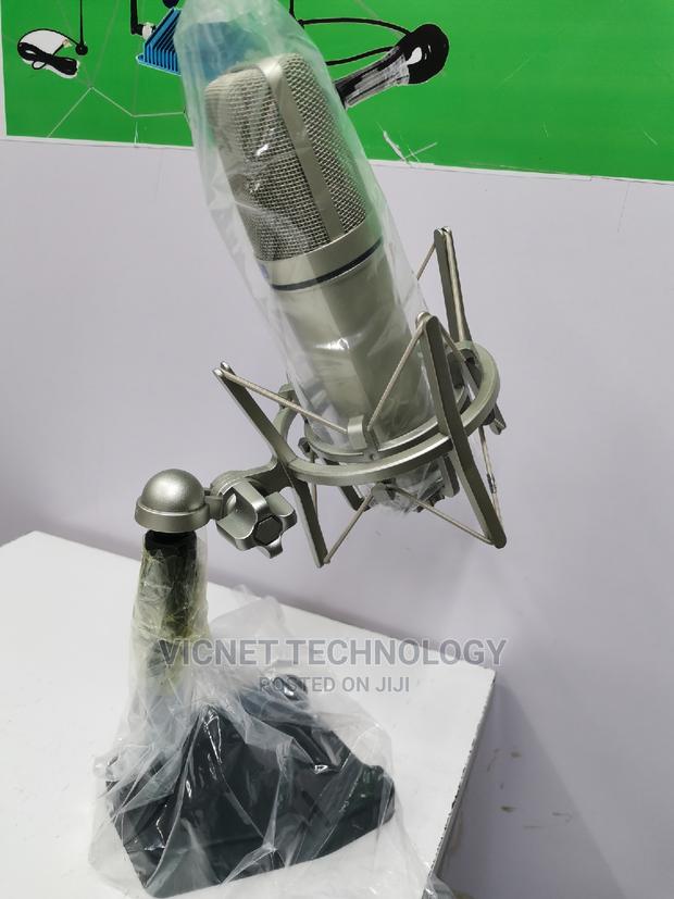 Podcast Microphone With Stand - main view