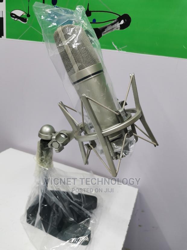 Podcast Microphone With Stand - thumbnail 3