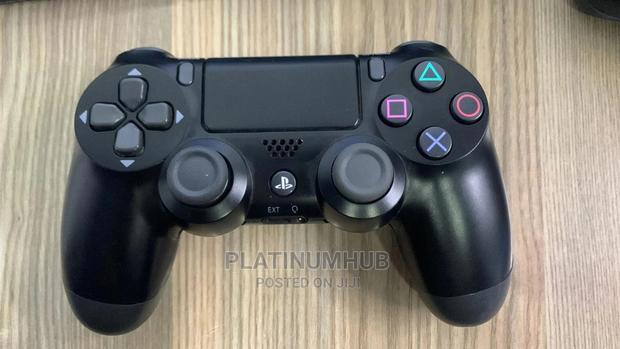 Used Playstation 4 Controller Pad - main view