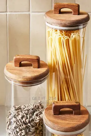 High Quality Clear Glass Container With Air Tight Wooden Lid