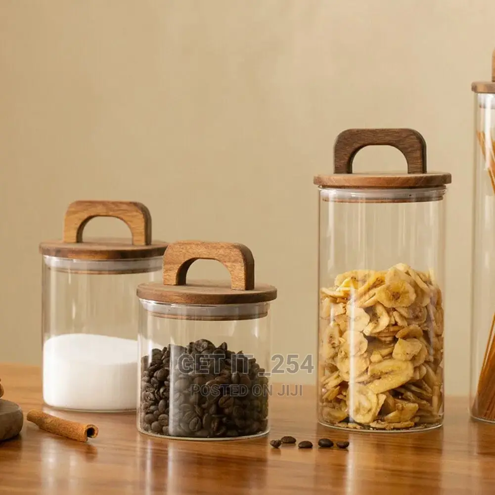 High Quality Clear Glass Container With Air Tight Wooden Lid