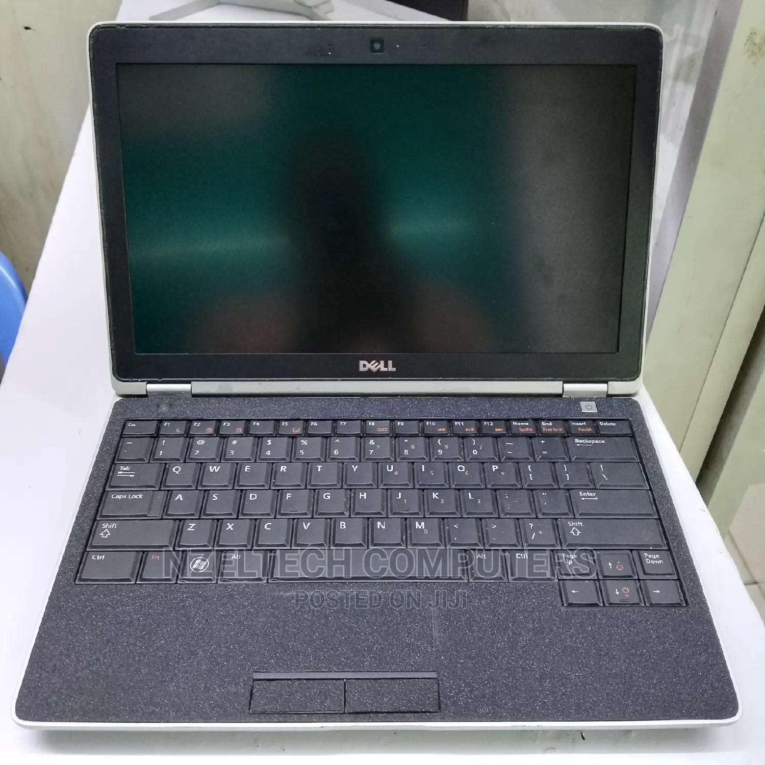 Laptop Dell Latitude E6220 4GB Intel Core I7 HDD 500GB