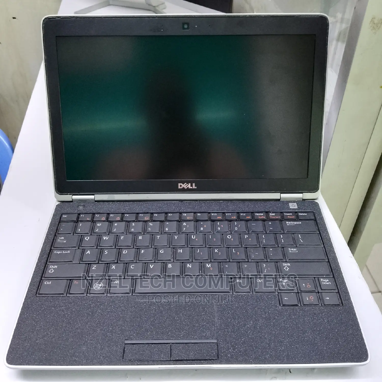 Laptop Dell Latitude E6220 4GB Intel Core I7 HDD 500GB
