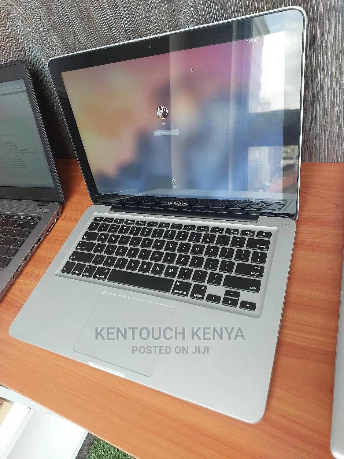 Laptop Apple MacBook Pro 2012 8GB Intel Core i5 SSD 256GB