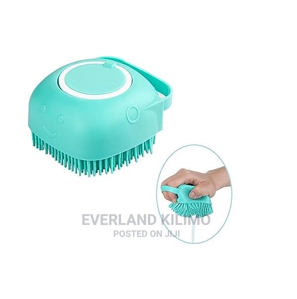 Dog Cat Bath Shampoo Brush - main view
