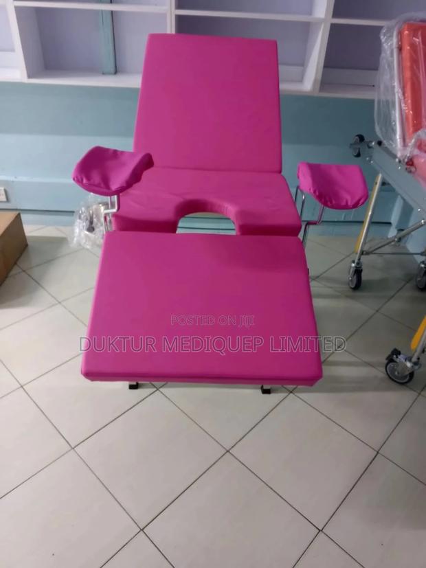Examination Bed/ Delivery Bed/Maternity Bed/ Table Upt 150kg - main view