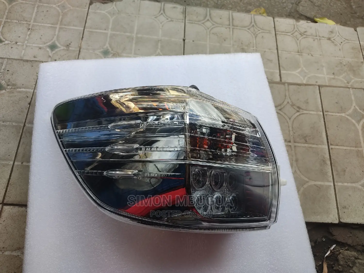 Wish 2012 Taillight (Clear)