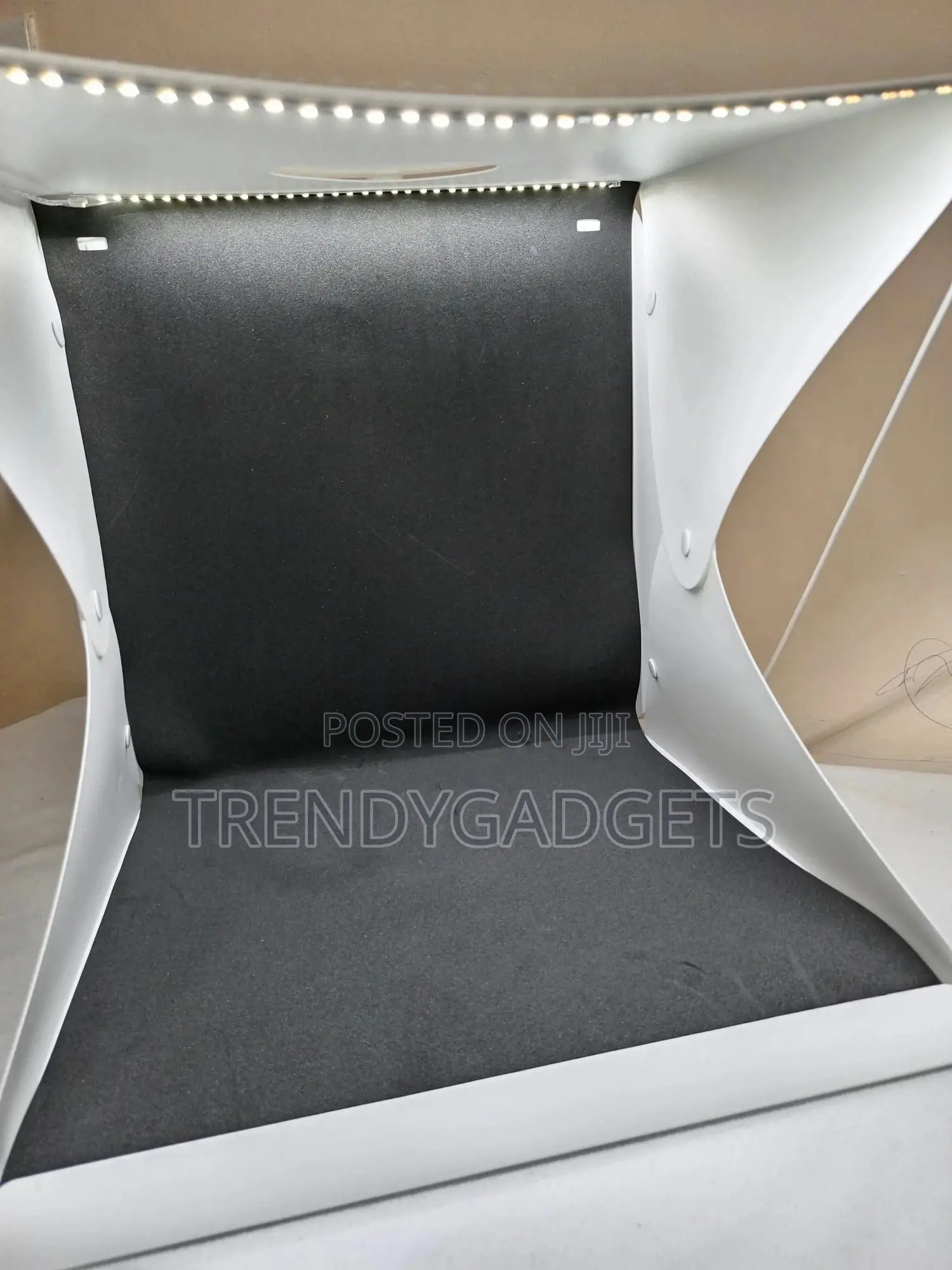 Lightbox for Product Photography