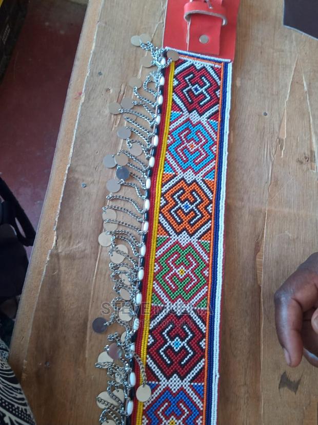 Ladies Beaded Leather Belts. - thumbnail 3