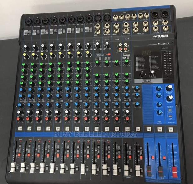 Analog 16channel Yamaha Mixer - main view
