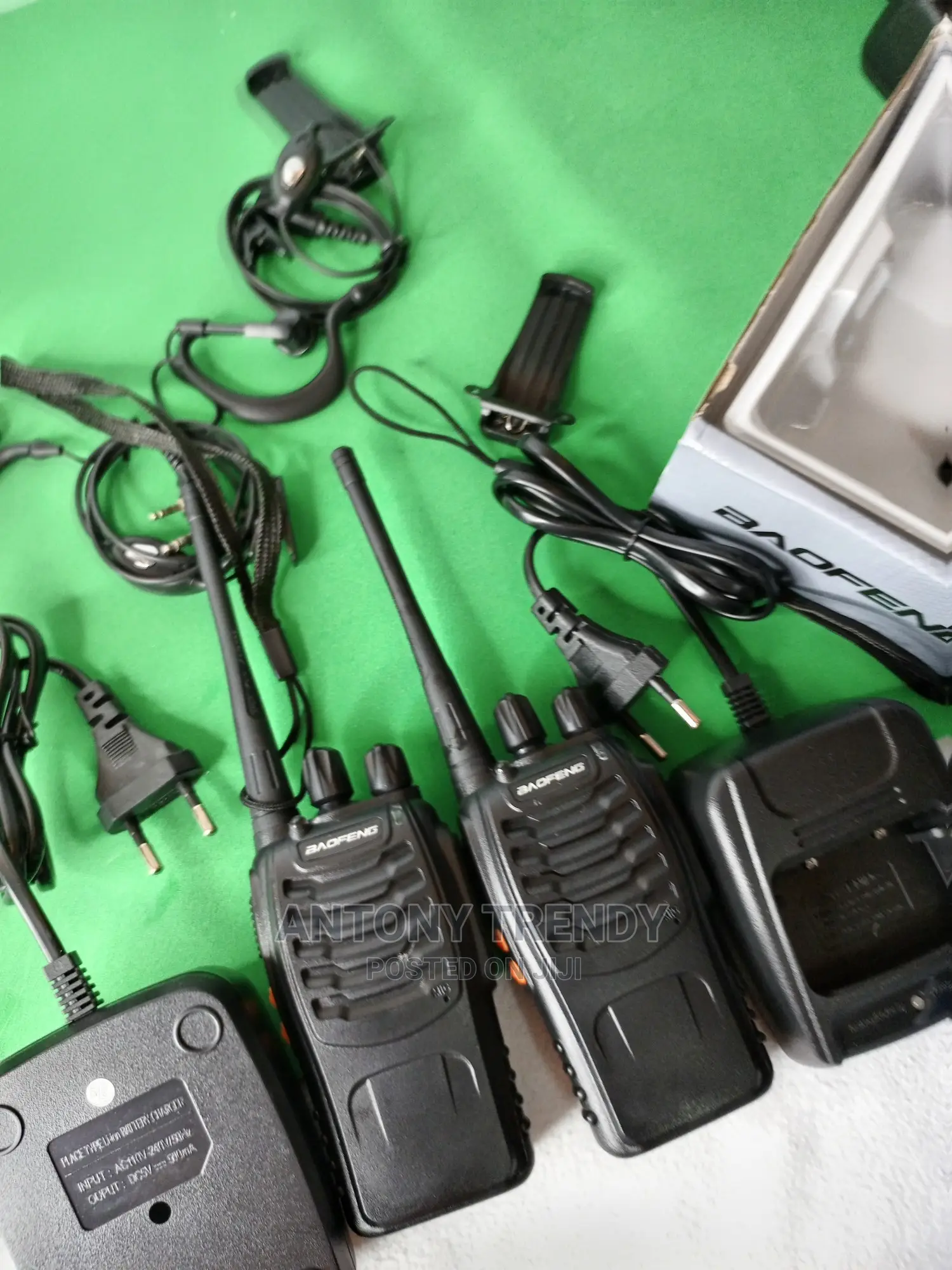 2 Pack Walkie Talkie Handheld Walkie Talkie (Black)