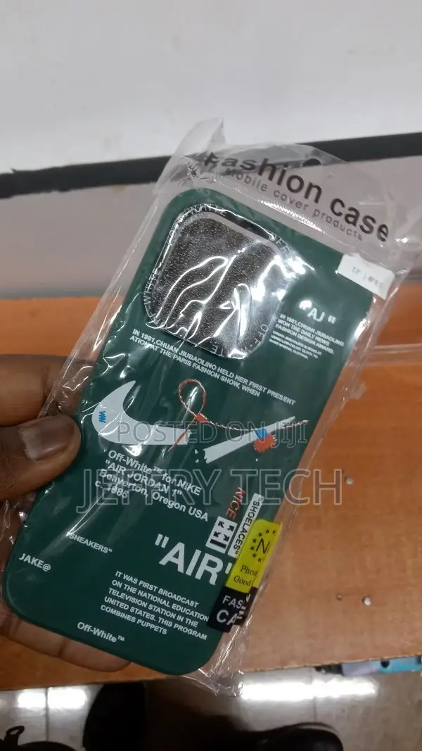 Nike Camo iPhone 14 Pro Case