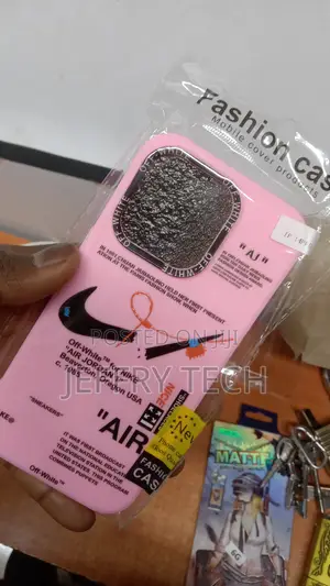 NIKE PINK LOGO iPhone 14 Pro Case Cover