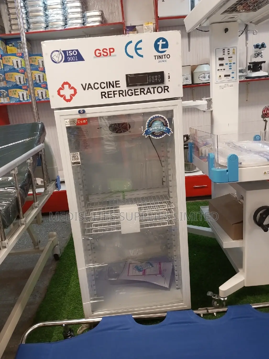 Vaccine Fridge 250l.