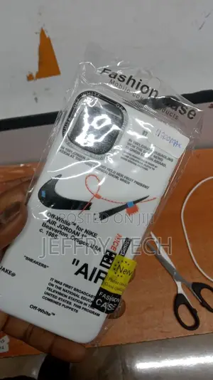 For iPhone 11pro Max Nike Frosted Phone Case-White