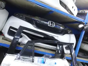 Genuine Honda Fit Nosecut 