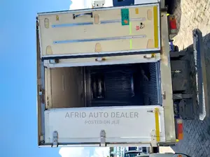 Hino Dutro Freezer 5tonnes