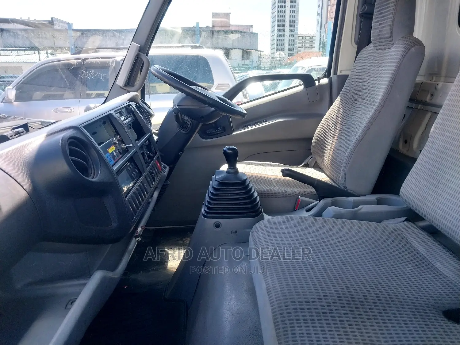 Hino Dutro Freezer 5tonnes