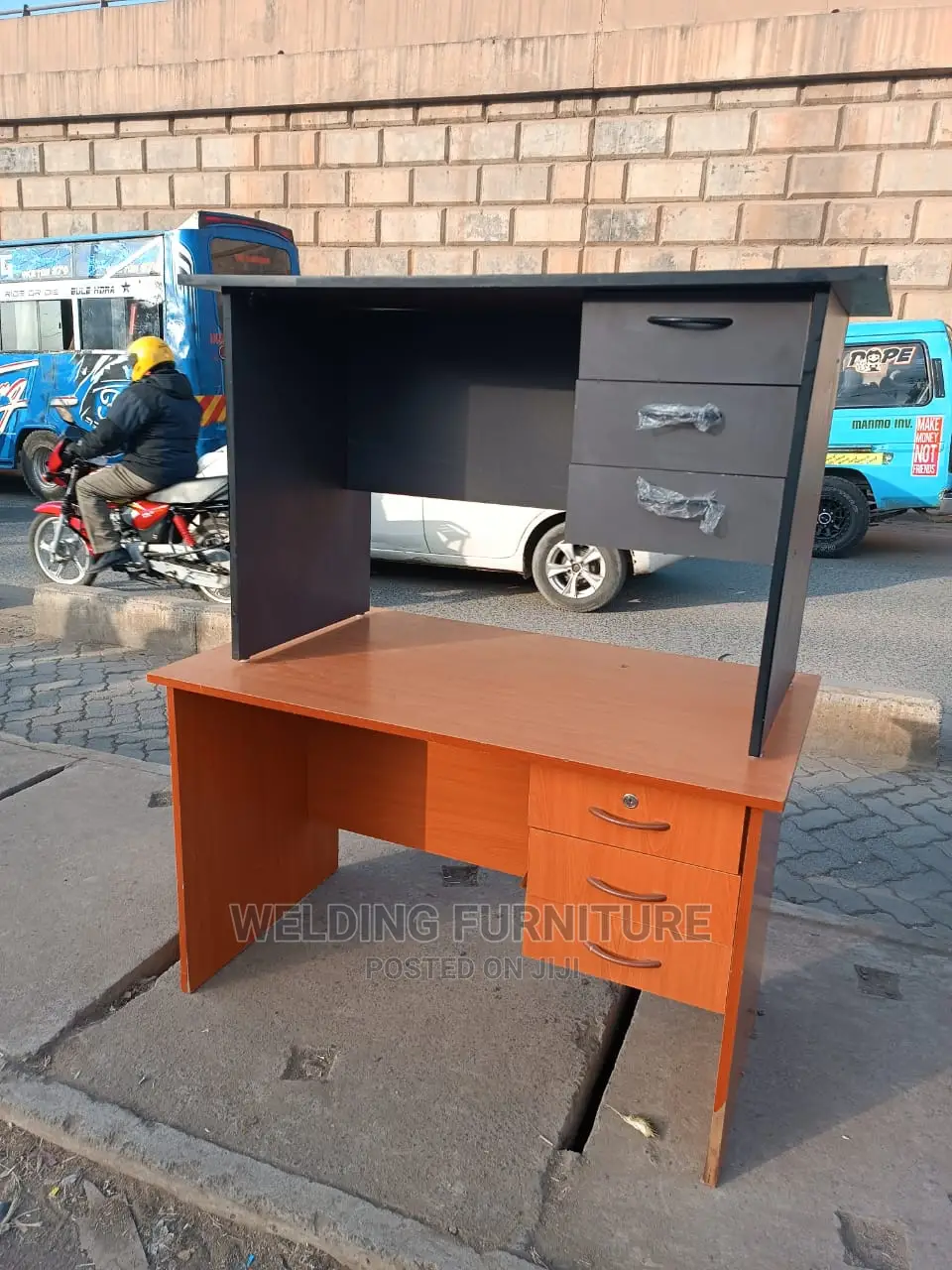 Office Desk/Office Mesh Chair/Study Table
