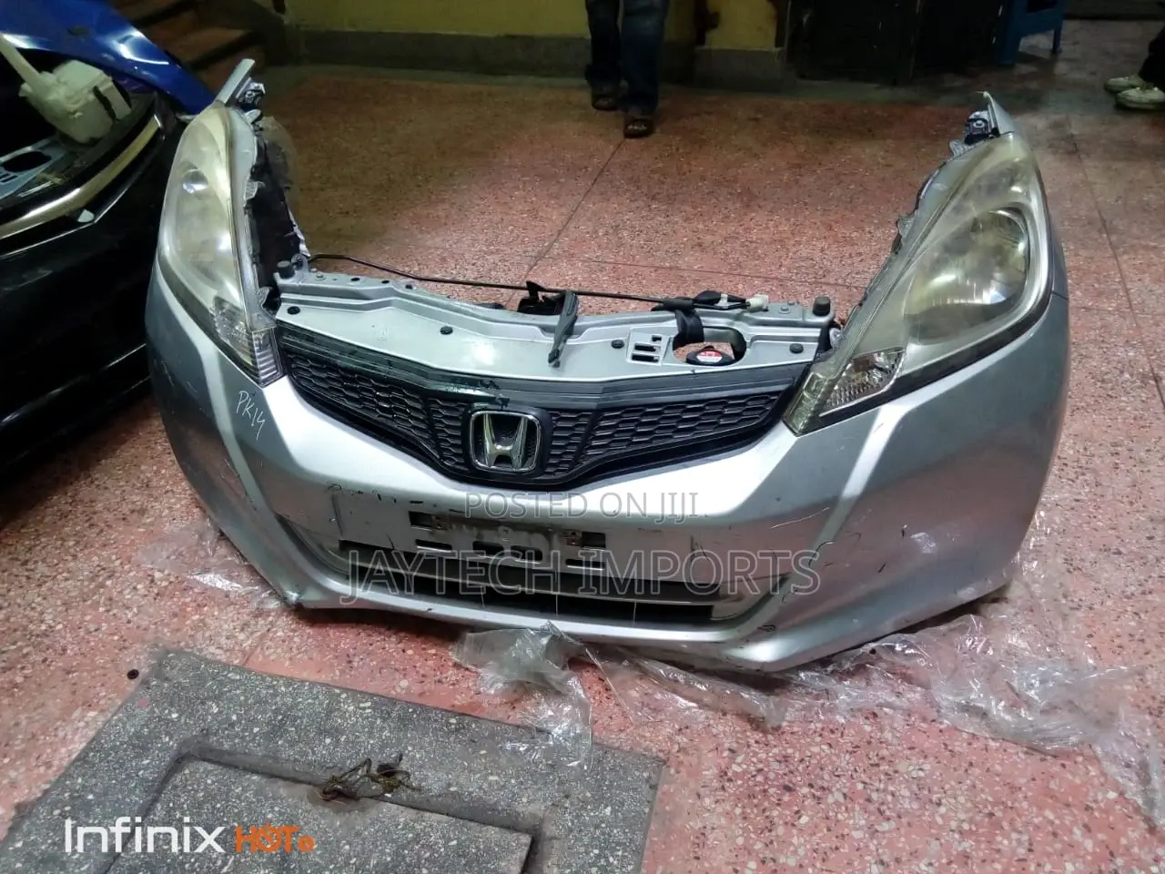 Honda 2012 Nosecut