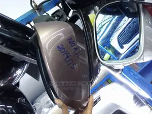 Noah Quality Side Mirror Available