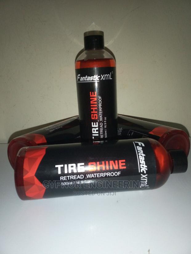 Oil Resistant Tire Cleaner