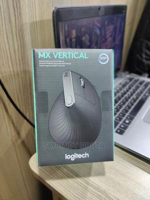 Logitech MX Vertical Advanced Ergonomic Mouse - thumbnail 2