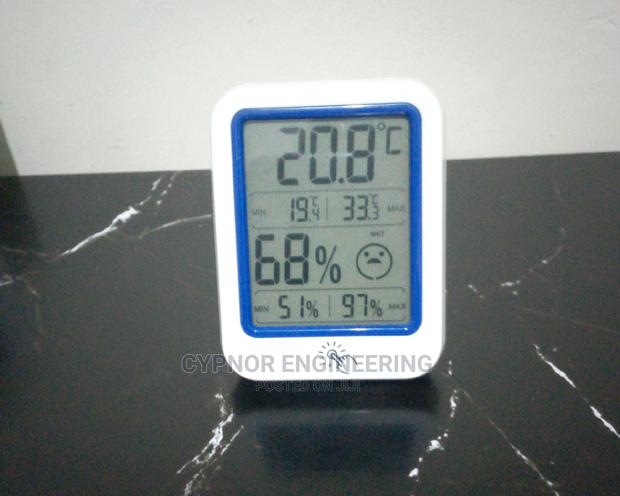 Smart Display Thermometer - main view