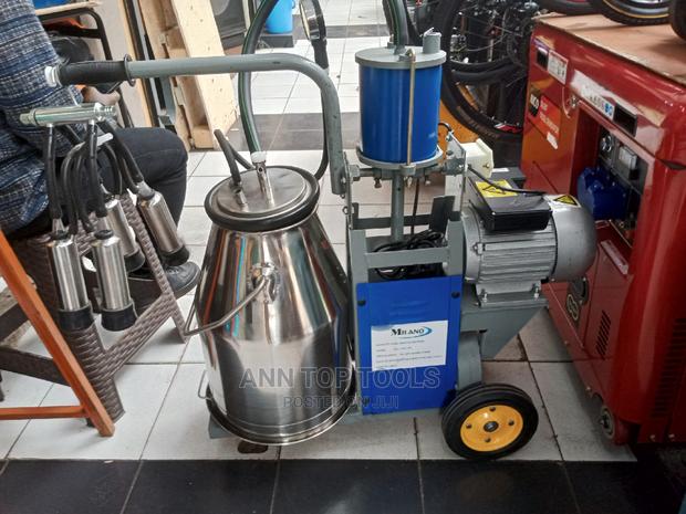 Complete Portable Milking Machine Single Barrel - main view