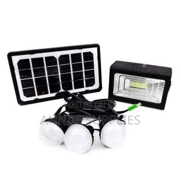 GD Light 3 Bulbs With USB Cable - main view