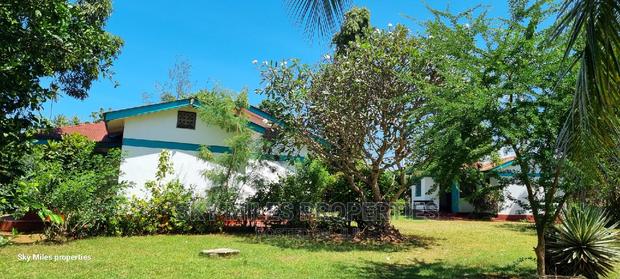 4bdrm Bungalow in North Coast Hotel, Kikambala for sale