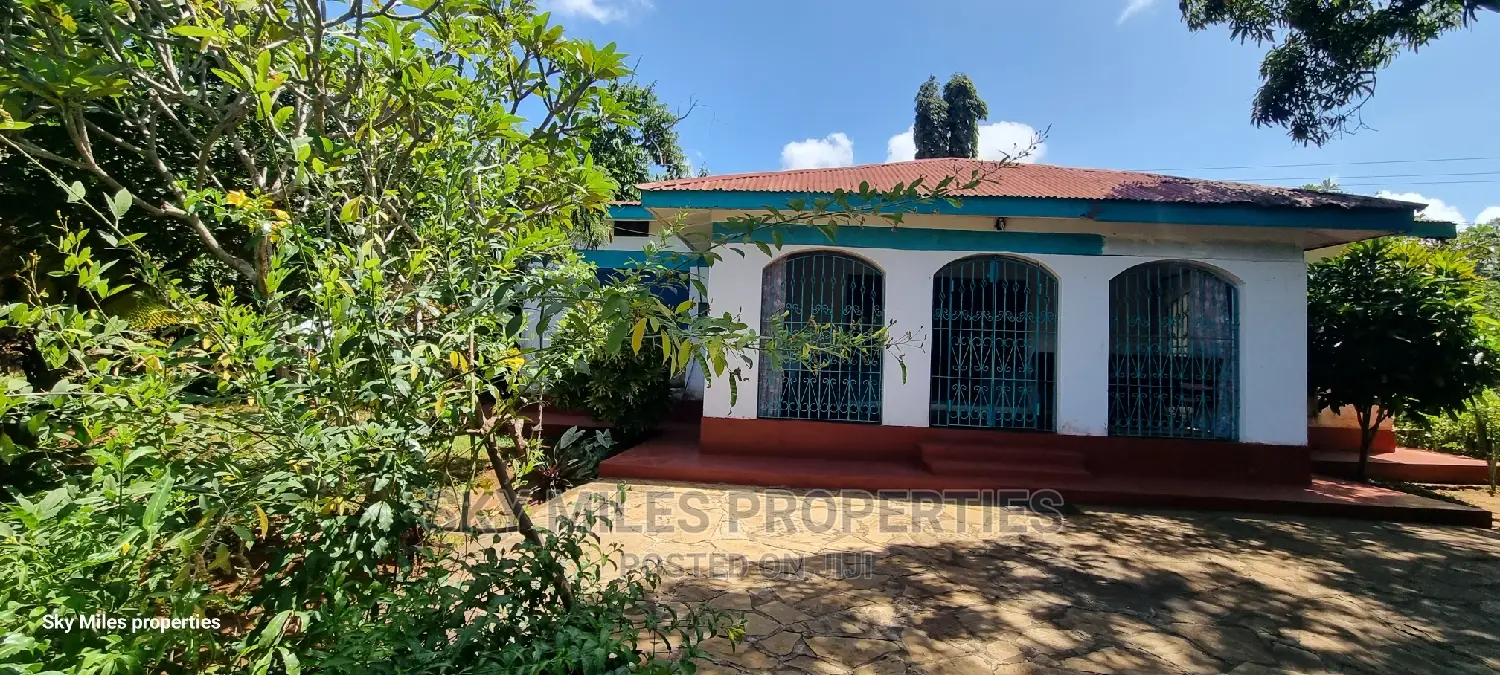 4bdrm Bungalow in North Coast Hotel, Kikambala for sale