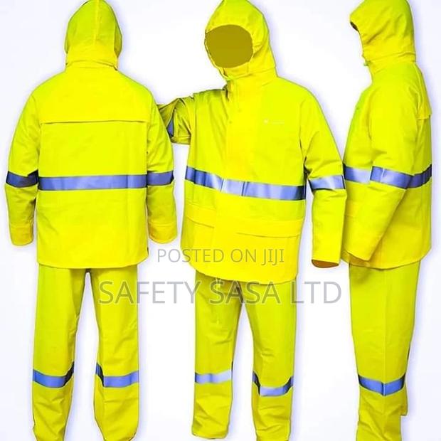 Heavy Duty Rain Gear - main view