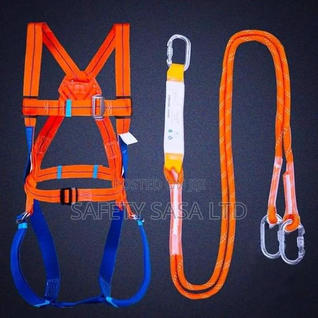 Full Body Safety Harness Belt With Shock Absorber - thumbnail 3
