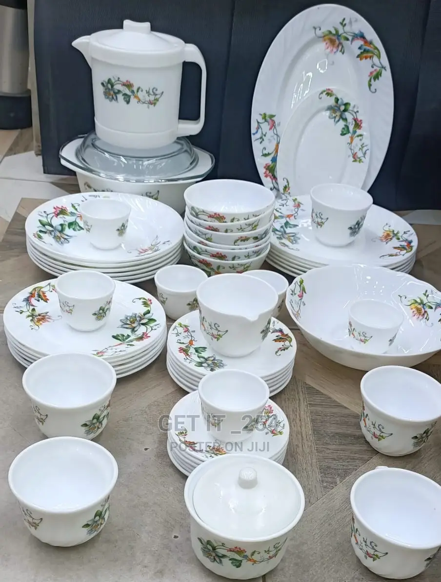 58 Piece Glass Dinner Set