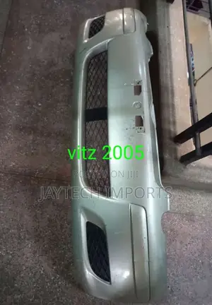 Toyota Vitz 2005 Frontbumper