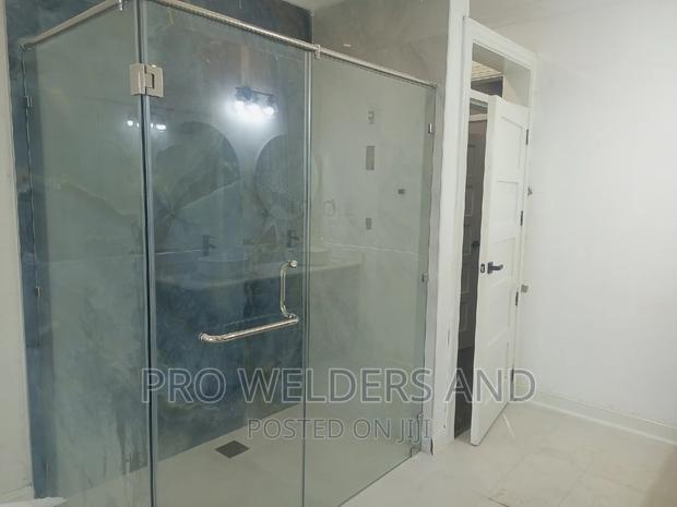 Glass Shower Cubicles
