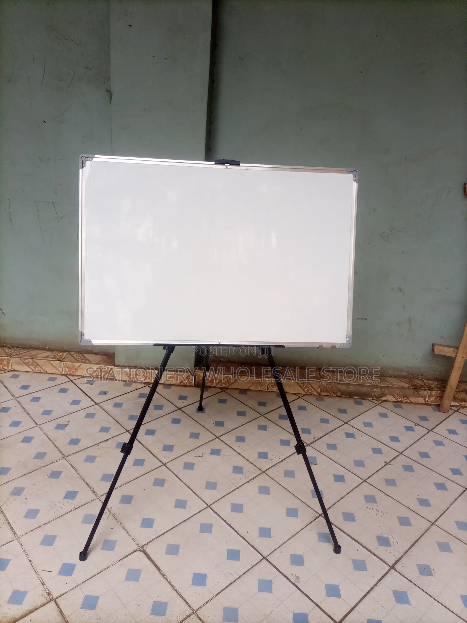 White Board for ALL White Board Applications 0.6m X 0.45m