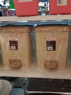 Dust Bin /Peddle Bin/ Trash Bin/Waste Bin