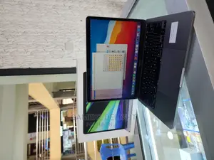 Laptop Apple MacBook Pro 2021 M1 8GB Apple M1 SSD 256GB