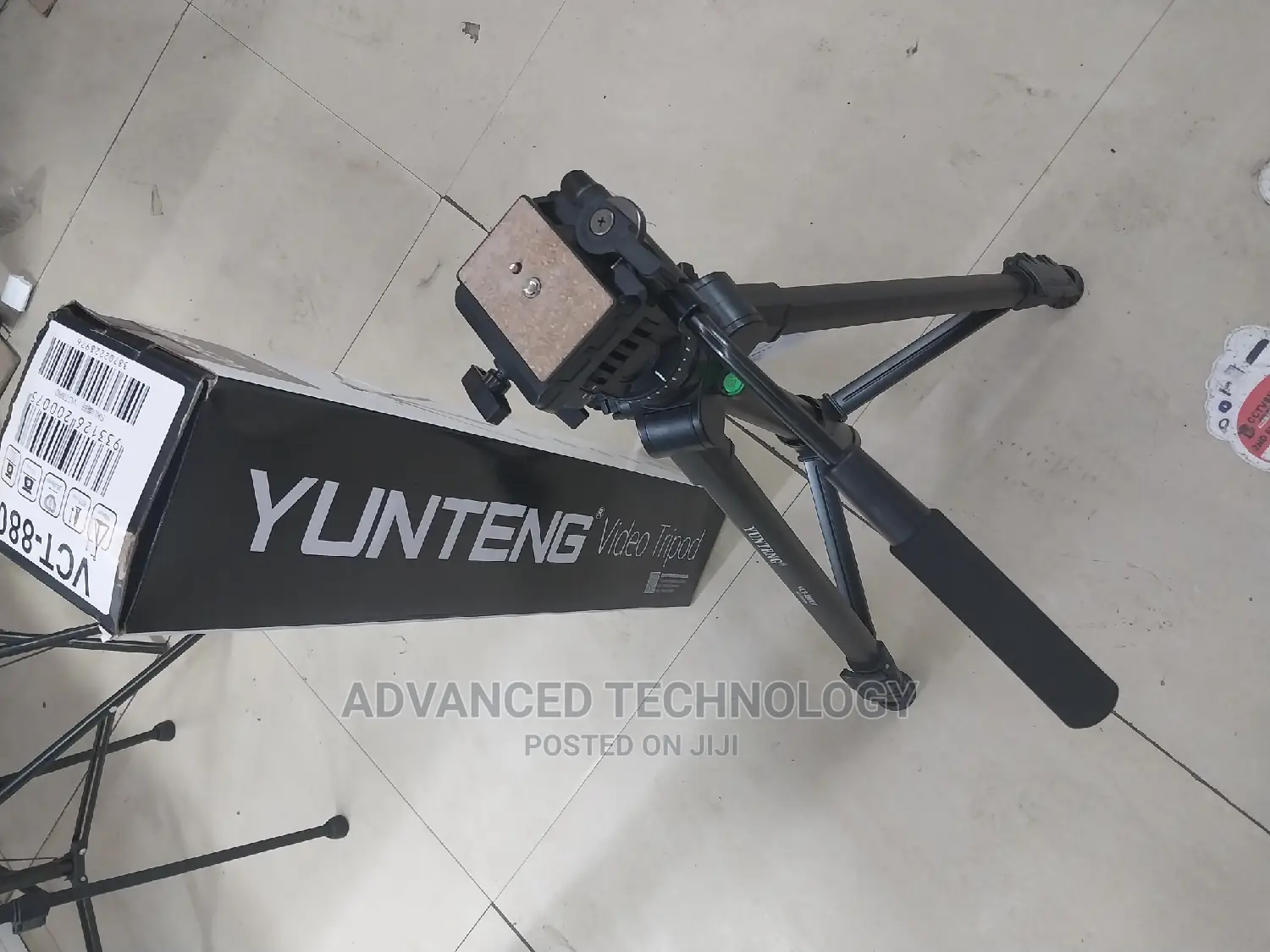 Yunteng VCT-880 Camera Video Heavy Duty Tripod