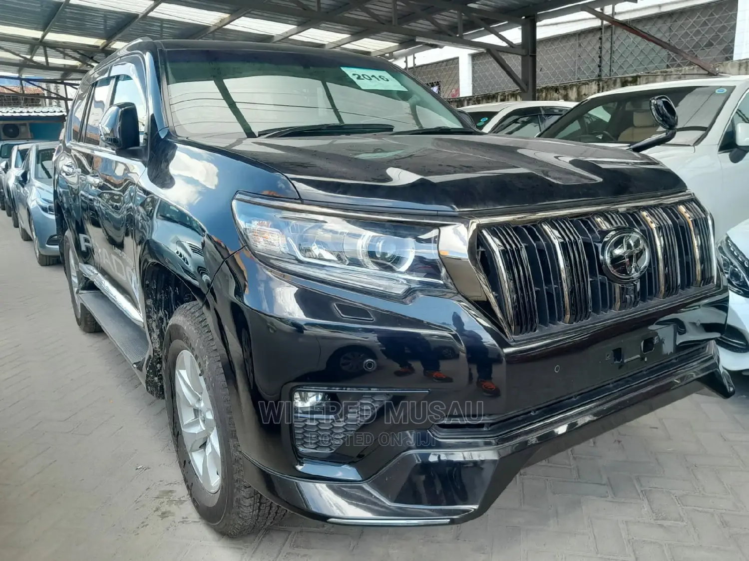 Toyota Land Cruiser Prado 2016 Black