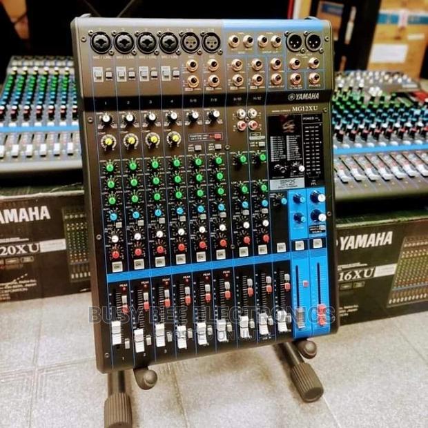 12xu Yamaha Mixer - thumbnail 3