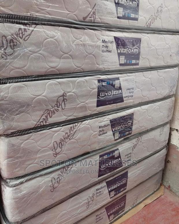 5*6 Vitafoam 10" HD Mattresses - thumbnail 2