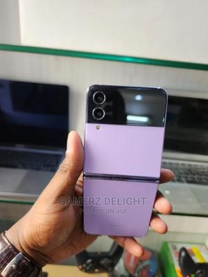 Samsung Galaxy Z Flip4 128 GB Purple - main view