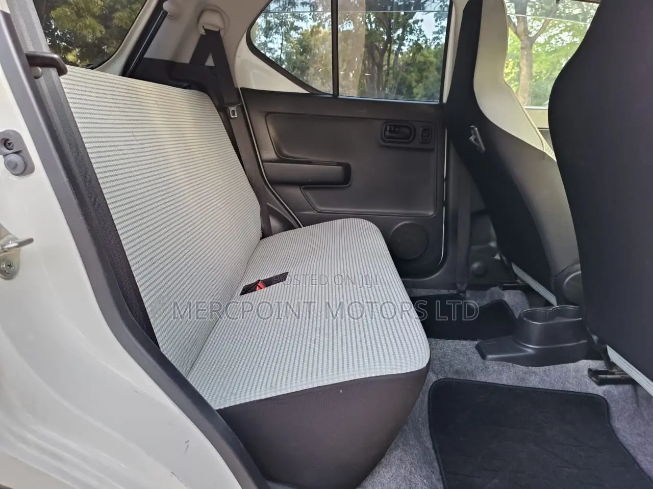 Suzuki Alto 2016 White