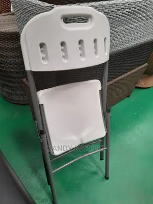White Foldable Chair