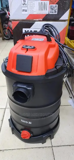 30 Litres Vacuum Cleaner Machine